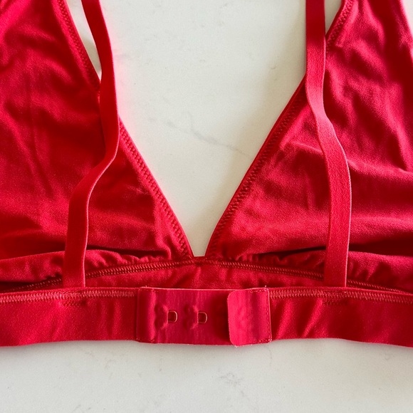 lululemon wundermost triangle bralette - Picture 9 of 15